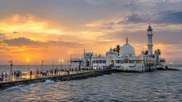 haji-ali-mumbai