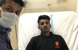 Hospital Fire – Delivery Boy Risks Life, Climbs 5 Storeys to Save 10 People!