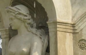 Making of Flora Fountain and Old Photos