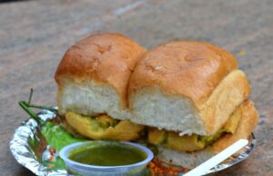 23rd August World Vada Pav Day